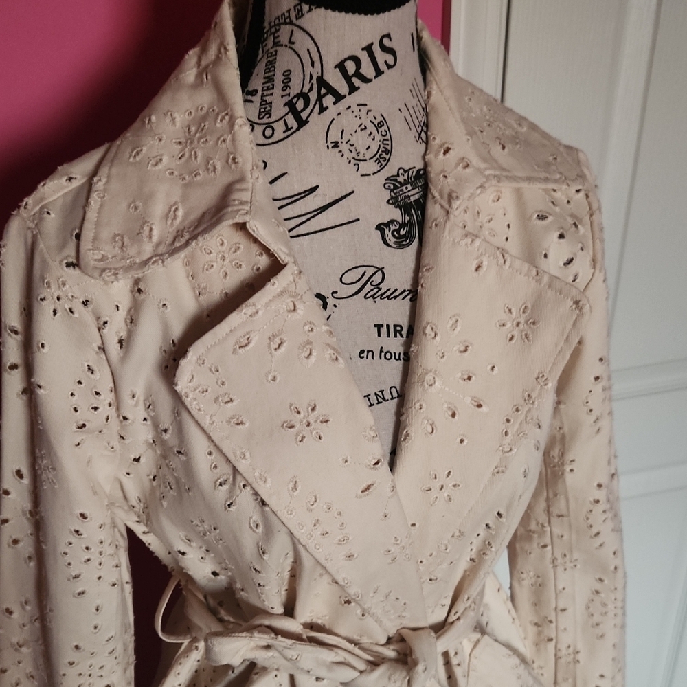 Solitaire Cream Eyelet Belted Trench Coat